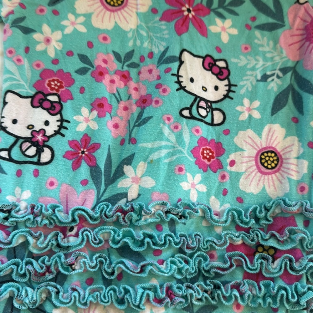Hello Kitty x Posh Peanut Footie Pajamas (9-12 mos) - Picture 9 of 9